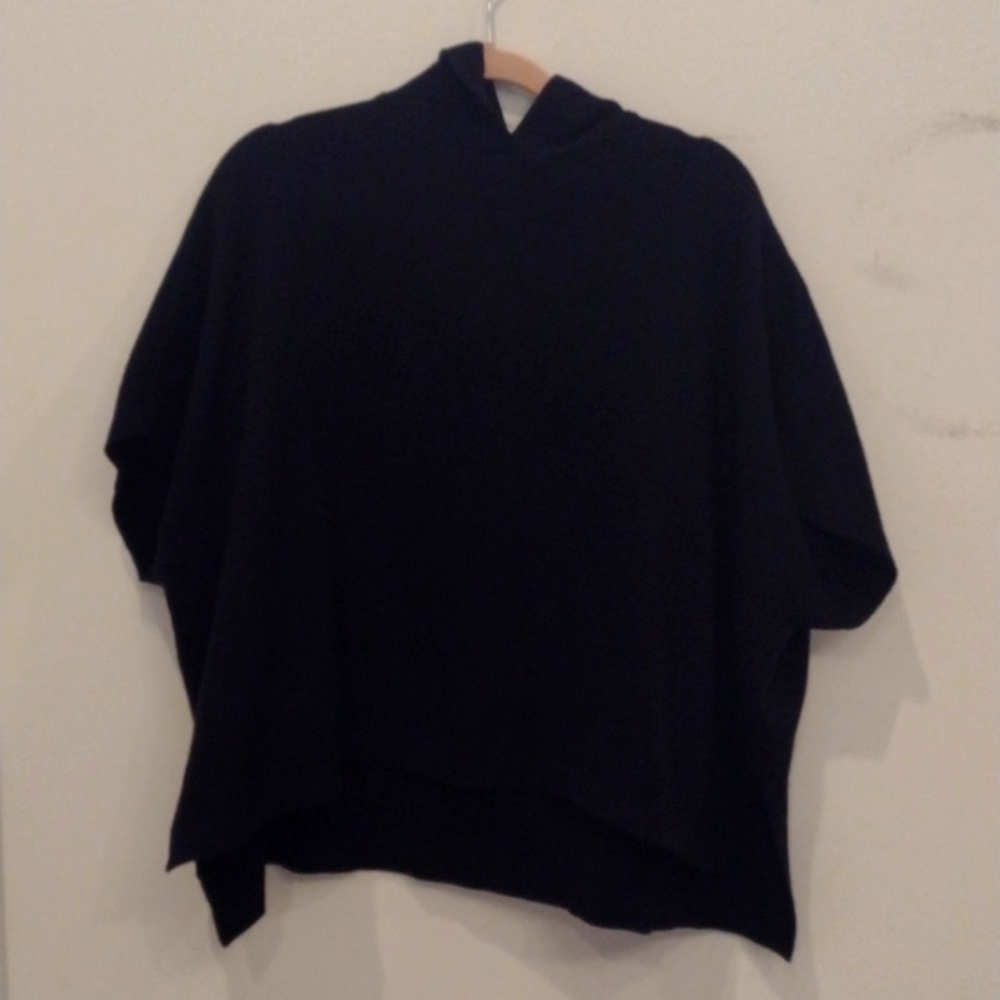 Zara girls knit cape/poncho with hood